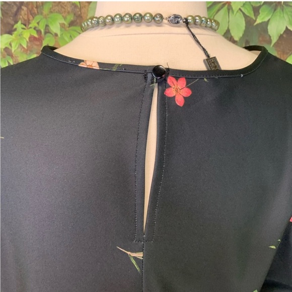 ASOS CURVE Floral Shift Dress, 22 EUC - Picture 5 of 5